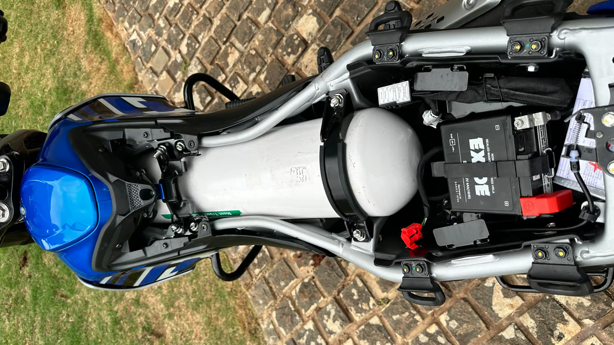 बजाज फ्रीडम 125 Bike CNG